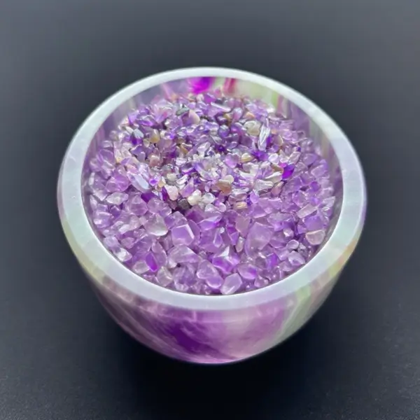 Natural amethyst crystal chips in agate bowl - healing gemstone decor set